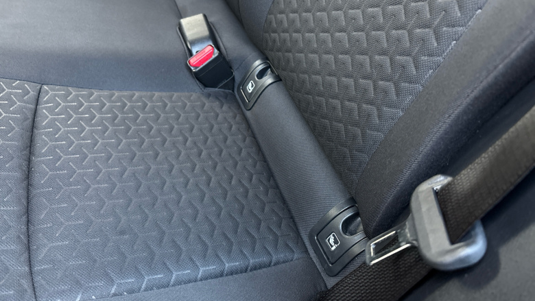 Toyota Yaris Cross 1.5 Hybrid Design 5dr CVT Hybrid Estate